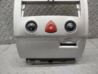 Консоль магнитофона RENAULT MEGANE EM F4R 8200178690 3 ракурс