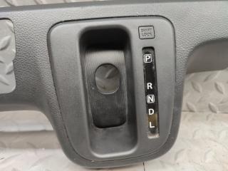 Накладка на торпеду MAZDA FLAIR MJ55S R06A 73824-63R1 3 ракурс