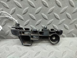 Крепеж бампера правый передний MAZDA FLAIR MJ55S R06A 71731-63R0 1 ракурс