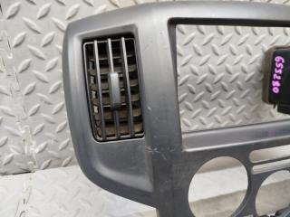 Консоль магнитофона NISSAN NV200 VM20 HR16DE 68260 JX00A 2 ракурс