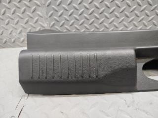 Накладка замка багажника SUZUKI SOLIO MA37S K12C 76191-83S0 2 ракурс