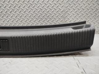Накладка замка багажника AUDI A1 8X CAX 8X0863459 4 ракурс Накладка замка багажника AUDI A1 8X CAX 8X0863459 4 ракурс