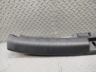 Накладка замка багажника NISSAN KICKS P15 HR12DE 84992 5RY0A 2 ракурс Накладка замка багажника NISSAN KICKS P15 HR12DE 84992 5RY0A 2 ракурс