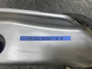 Планка замка капота SUBARU TREZIA NCP120 1NZ-FE 3 ракурс