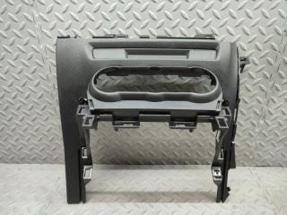 Накладка на торпеду MAZDA CX-3 DK8FW S8-DPTS D10A-64271 1 ракурс