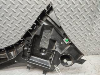 Крепеж бампера правый задний VOLVO XC60 DZ47 B4204T7 31323764 3 ракурс