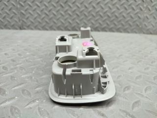 Плафон TOYOTA YARIS CROSS MXPJ10 M15A-FXE 81260-K0010 5 ракурс