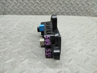 Кнопка NISSAN DAYZ B43W BR06 68167 7MA0A 4 ракурс