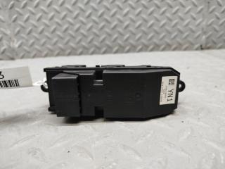 Блок упр. стеклоподьемниками правый передний SUZUKI SPACIA MK42S R06A 37990-82K91 4 ракурс