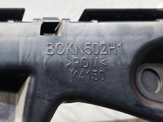 Крепеж бампера правый задний MAZDA MAZDA3 BP5P P5-VPS BCKN502H1 5 ракурс
