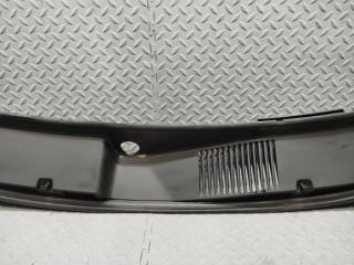 Планка под дворники SUZUKI SOLIO MA37S K12C 72331-83S0 3 ракурс