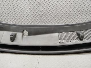 Планка под дворники TOYOTA YARIS CROSS MXPJ10 M15A-FXE 55781-52551 3 ракурс