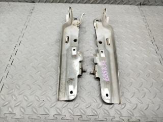 Фото запчасти петля капота FORD EXPLORER 2010 контрактная запчасть Запчасть петля капота FORD EXPLORER 2010