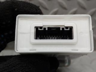 Электронный блок NISSAN DAYZ B43W BR06 284U17MA0D 3 ракурс