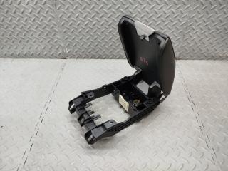 Запчасть крышка бардачка VOLVO XC60 2014