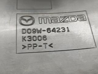 Пластик салона правый MAZDA CX-3 DK8FW S8-DPTS D09W-64231 3 ракурс