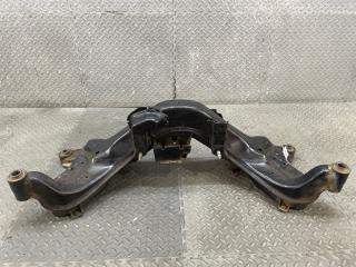 Балка под двс NISSAN SERENA PC24 SR20DE 2 ракурс Балка под двс NISSAN SERENA PC24 SR20DE 2 ракурс