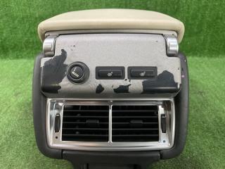 Бардачок между сиденьями LAND ROVER RANGE ROVER L322 448PN 5 ракурс Бардачок между сиденьями LAND ROVER RANGE ROVER L322 448PN 5 ракурс