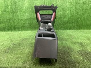 Бардачок между сиденьями MAZDA CX-3 DK5AW S5-DPTS D10S-64421 4 ракурс