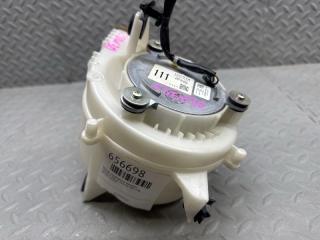 Мотор охлаждения батареи TOYOTA PRIUS ZVW30 2ZR-FXE G9230-47020 1 ракурс