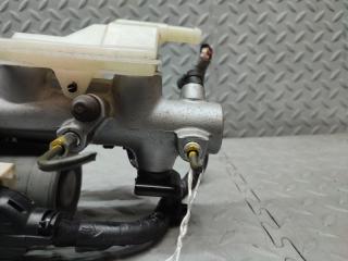 Главный тормозной цилиндр HONDA STEPWGN RP5 LFA B9K117715 2 ракурс Главный тормозной цилиндр HONDA STEPWGN RP5 LFA B9K117715 2 ракурс