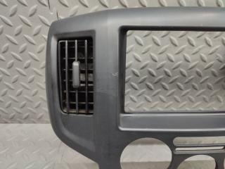 Консоль магнитофона NISSAN NV200 VM20 HR16DE 68260JX00A 3 ракурс
