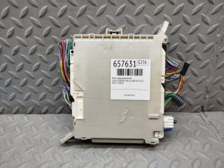 Блок предохранителей LEXUS GS450H GWL10 2GR-FXE 89221-30320 1 ракурс
