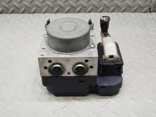 Блок abs DAIHATSU MOVE CONTE L575S 89540-B2420 3 ракурс Блок abs DAIHATSU MOVE CONTE L575S 89540-B2420 3 ракурс