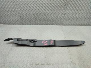 Уплотнитель крыла правый передний SUBARU STELLA LA150F KF-VE 53813-B2240 2 ракурс