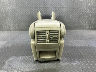 Бардачок между сиденьями NISSAN CIMA GF50 68210-AR000 4 ракурс Бардачок между сиденьями NISSAN CIMA GF50 68210-AR000 4 ракурс