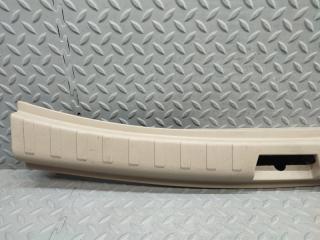 Накладка замка багажника LAND ROVER FREELANDER L359 B6324S 6H52113A10 5 ракурс Накладка замка багажника LAND ROVER FREELANDER L359 B6324S 6H52113A10 5 ракурс