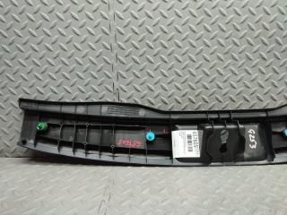 Накладка замка багажника SUBARU LEVORG VM4 FB16ESZH9A 95073VA000 5 ракурс