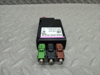 Электронный блок VOLKSWAGEN GOLF 5G5 CJS 5G0035953B 3 ракурс