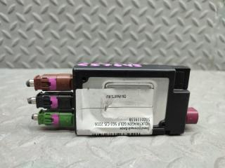 Электронный блок VOLKSWAGEN GOLF 5G5 CJS 5G0035953B 5 ракурс