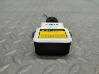 Датчик ускорения LEXUS GS450H GWL10 2GR-FXE 89183-30080 2 ракурс