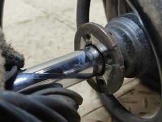 Стойка правая передняя MAZDA LANTIS CBAEP KF B01D34700A 3 ракурс