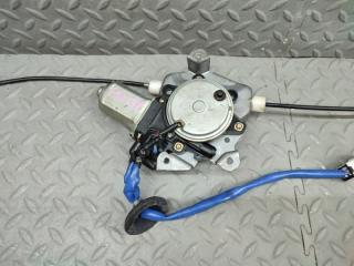 Стеклоподъемник правый передний NISSAN CIMA GF50 80730 AR001 3 ракурс Стеклоподъемник правый передний NISSAN CIMA GF50 80730 AR001 3 ракурс