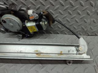 Стеклоподъемник левый задний NISSAN CIMA GF50 82731 AR001 4 ракурс Стеклоподъемник левый задний NISSAN CIMA GF50 82731 AR001 4 ракурс