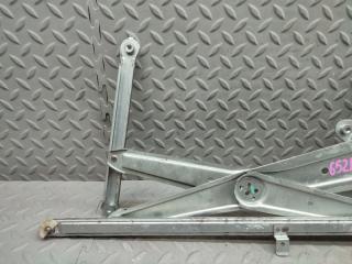 Стеклоподъемник левый передний TOYOTA VOXY ZRR70 85720-48070 3 ракурс