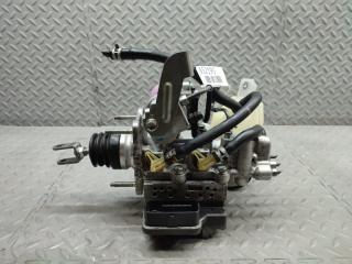 Главный тормозной цилиндр TOYOTA PRIUS ZVW30 47210-47330 1 ракурс