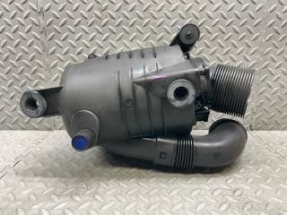 Корпус воздушного фильтра VOLKSWAGEN GOLF 1K 70318505 5 ракурс