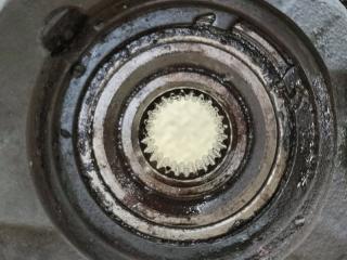 Ступица правая передняя VOLVO V40 VW29 B4204T3 5 ракурс