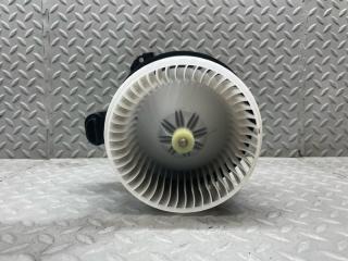 Мотор печки передний TOYOTA HIACE GDH206 1GDFTV 272700-8076 3 ракурс