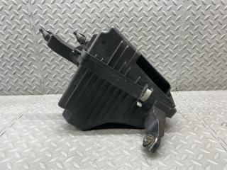 Корпус воздушного фильтра NISSAN X-TRAIL HT32 4BB00 3 ракурс