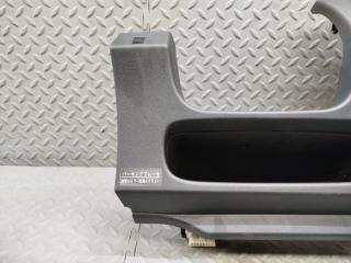 Консоль торпеды DAIHATSU MOVE LA150S KF-VE4 55446-B2210 2 ракурс Консоль торпеды DAIHATSU MOVE LA150S KF-VE4 55446-B2210 2 ракурс