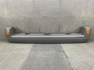 Бампер задний MAZDA BONGO SKF2V RF S24A-50221 1 ракурс Бампер задний MAZDA BONGO SKF2V RF S24A-50221 1 ракурс