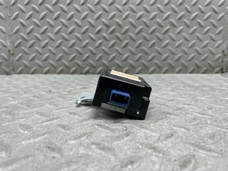 Блок управления дверьми TOYOTA VITZ NCP131 1NZ-FE 89740-52210 1 ракурс