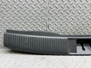 Накладка замка багажника SUBARU LEVORG VM4 FB16ESZH9A 95073VA000 2 ракурс