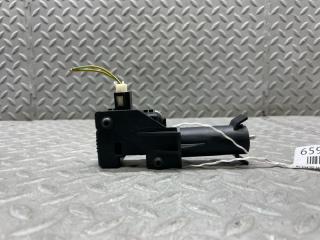 Активатор замка крышки бензобака MERCEDES-BENZ A-CLASS W169 M266E17 (266.940) A2038201997 2 ракурс