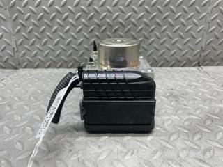 Блок abs TOYOTA YARIS MXPH14 M15A-FXE 89541-52Q00 4 ракурс